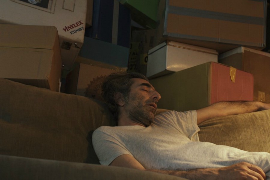 Ben, Yalnızlık Aleti